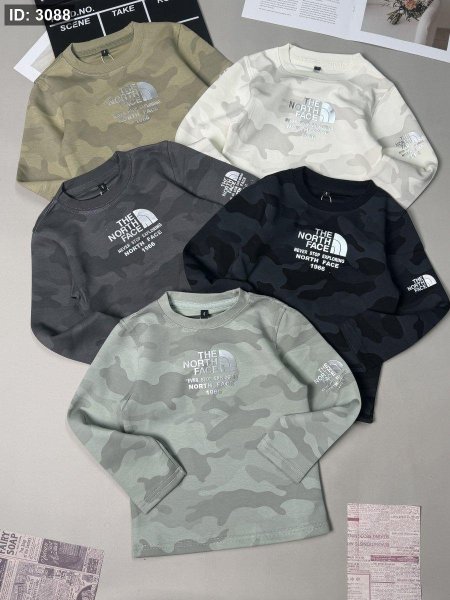 بلوزة ولادي ربيعي The North Face 4-10